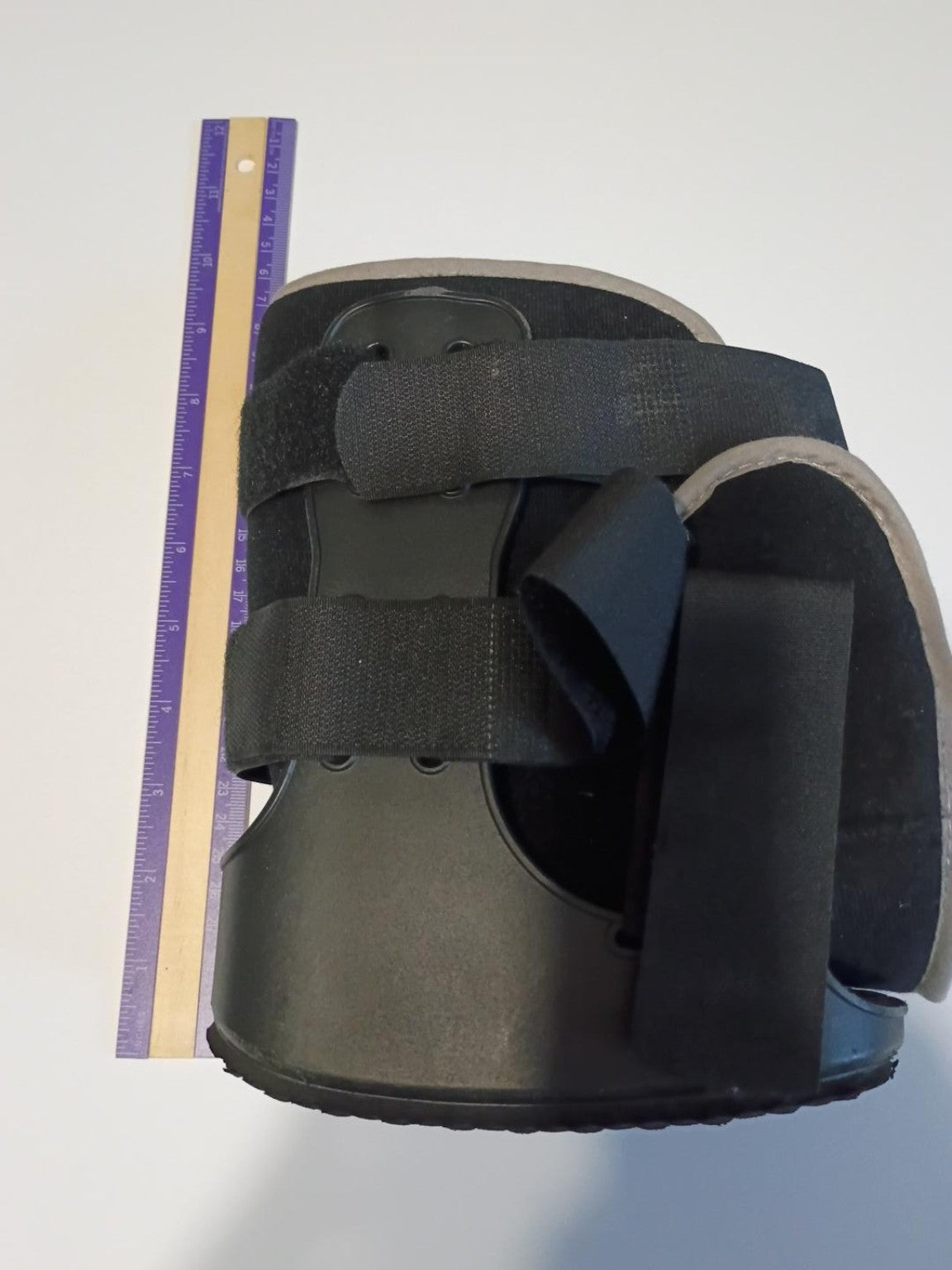 MARS WELLNESS Pediatric Walking Boot Kids Ankle Brace Medium 2.5-3 Years Used
