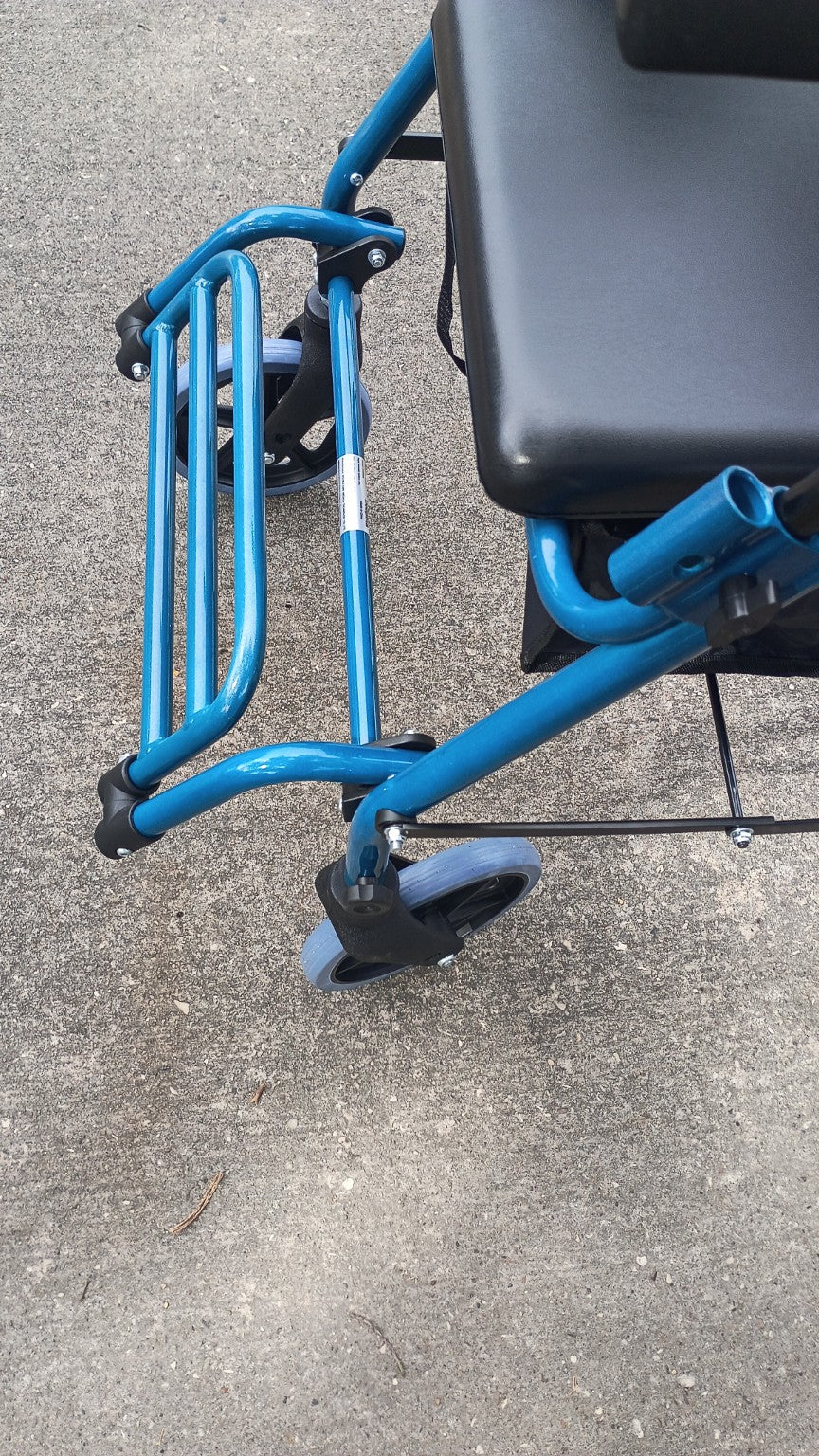 DeepTireh HY8500L 2-in-1 Rollator Walker Transport Chair Seat 300 lb Blue