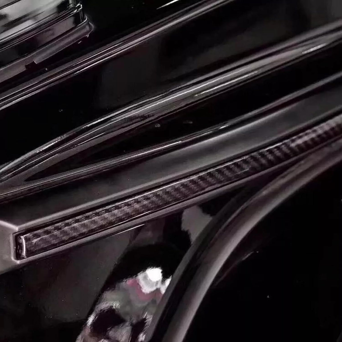 Real Carbon Fiber Side Body Trim For Mercedes G-Class W463 G500 G550 G63 G65