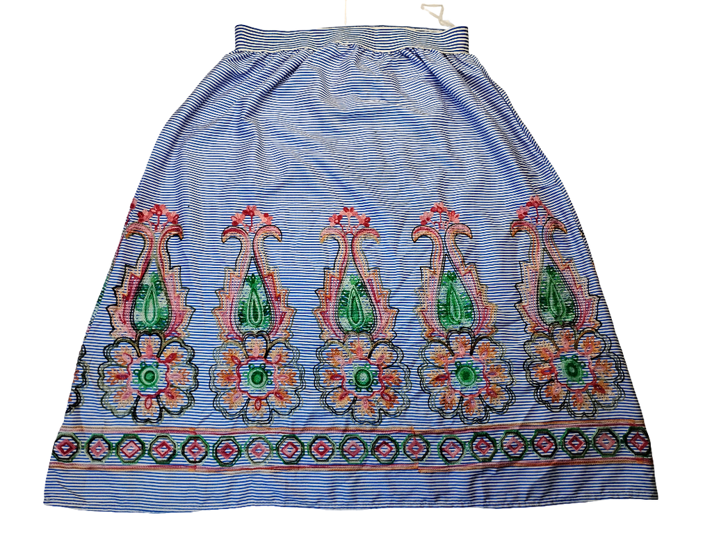 Falda larga Marca Magic Size 1X, Hermosa