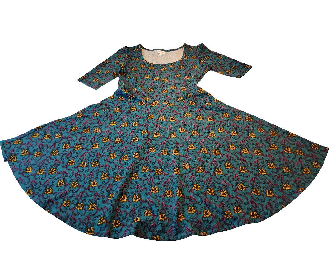 Traje de estampado Marca LULAROE | Size 2XL