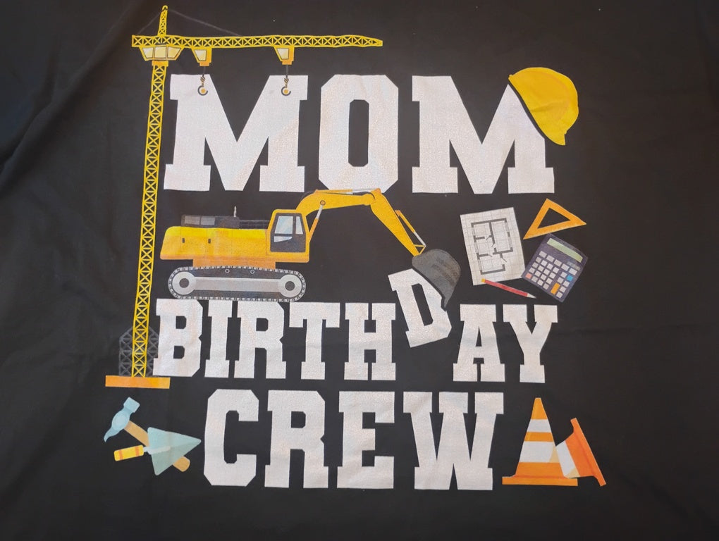 T shirt MOM BIRTHDAY CREW Size 2XL 100% Cotton